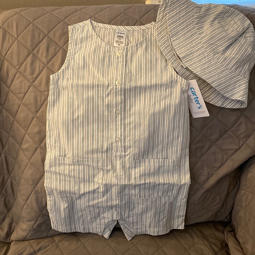 NWT Carter’s 2-piece Romper outfit